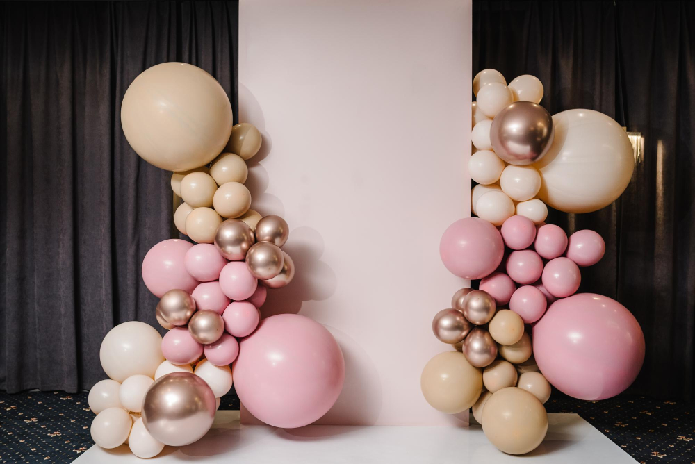 The Art of Balloon Decoration: Tips and Tricks from the Pros